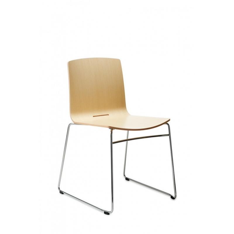 Day Lite chair by Gärsnäs, design Pierre Sindre
